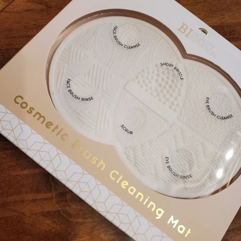 Beauty Intuition Cosmetic Brush Cleaning Mat